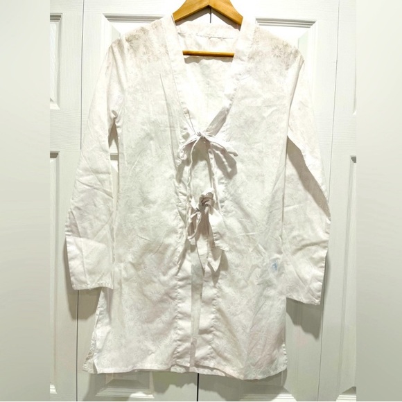 Cover Up - Picture 1 of 5